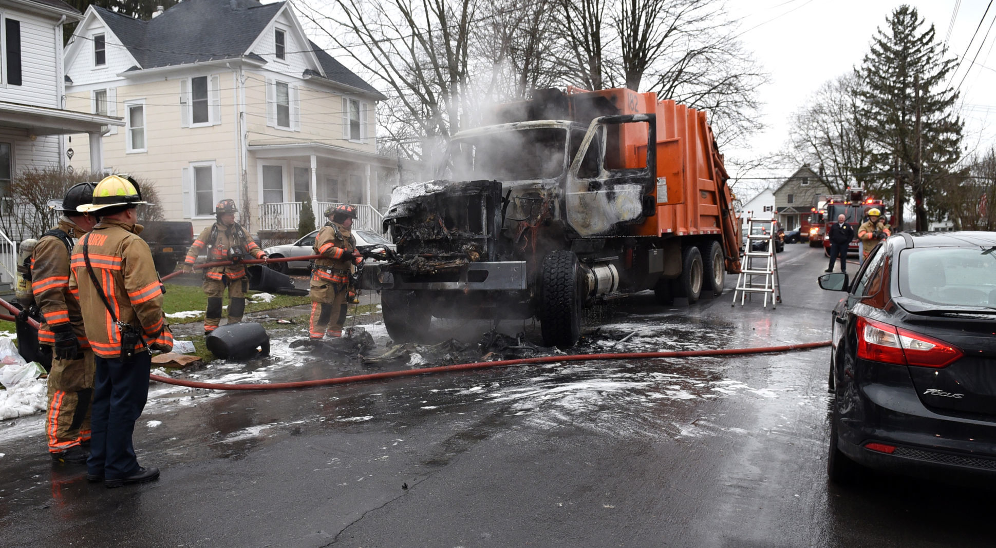 Garbage Truck Fire 3.JPG